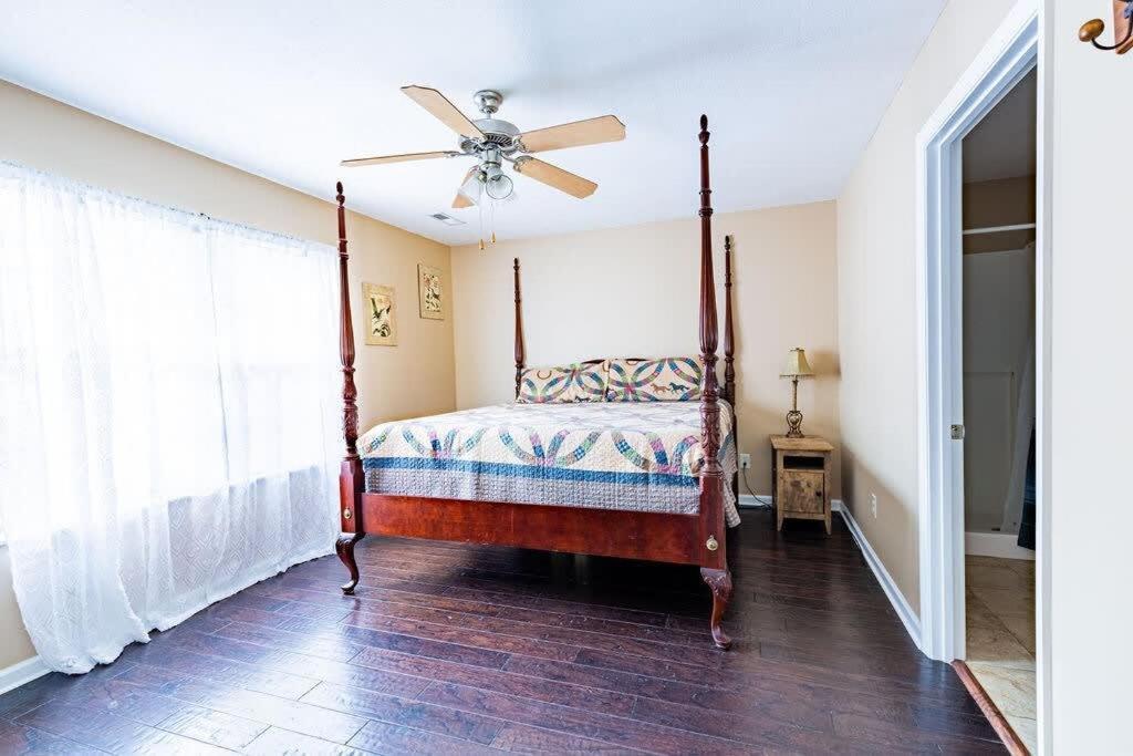 Cozy Pigeon Forge Home W Hot Tub Near River Eksteriør billede